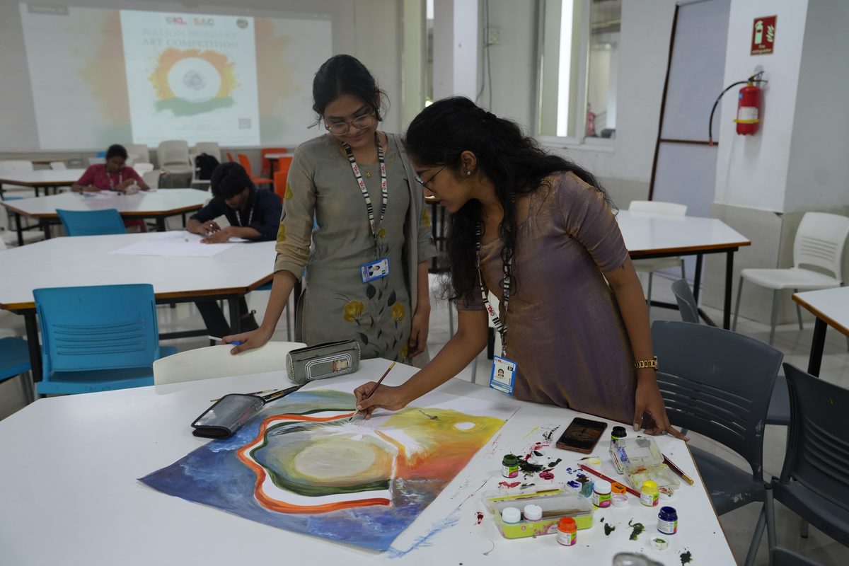 Arts & Painting Club activity photo 2